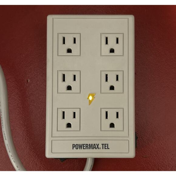 Panamax Max 6 Outlet AC Surge Protector Tested‎ MADE IN U.S.A With Box & Man. - Picture 3 of 6